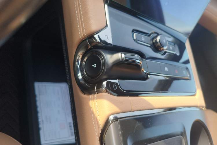 Used Nio ES8 2020 580 km Range Six-Seater Version Gear Lever