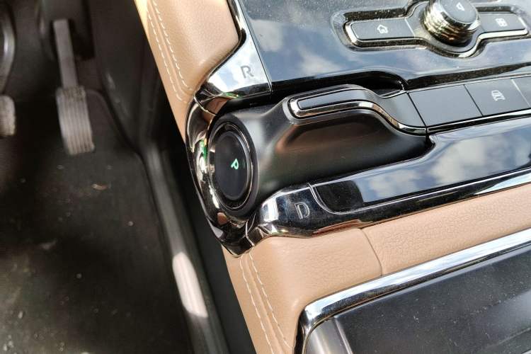 Used Nio ES8 2020 415 km Range 6-Seater Version Gear Lever