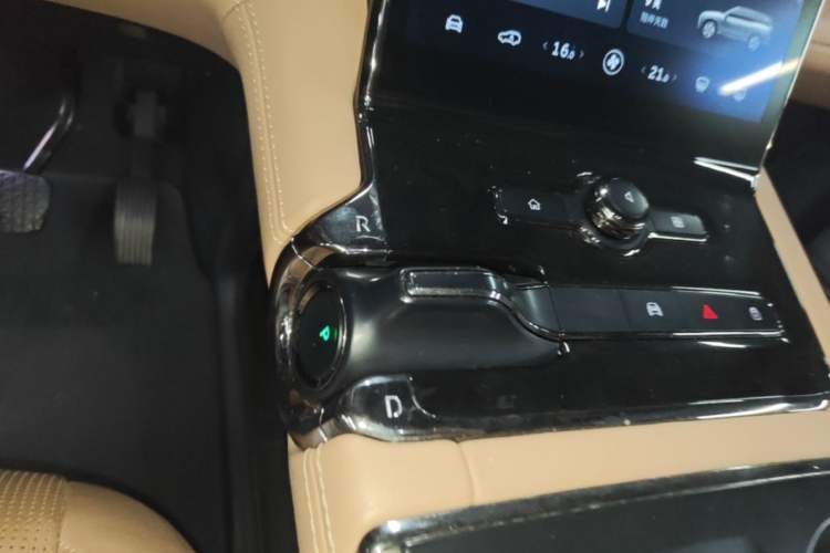 Used Nio ES8 2020 415 km Range 6-Seater Version Gear Lever