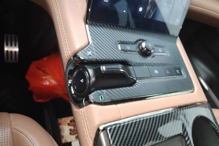 Used Nio ES8 2020 580 km Range Six-Seater Version Gear Lever