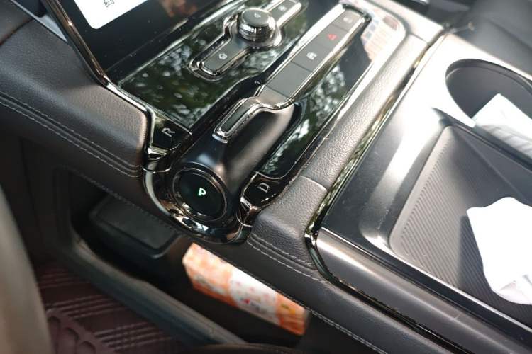 Used Nio ES8 2020 415 km Range 6-Seater Version Gear Lever
