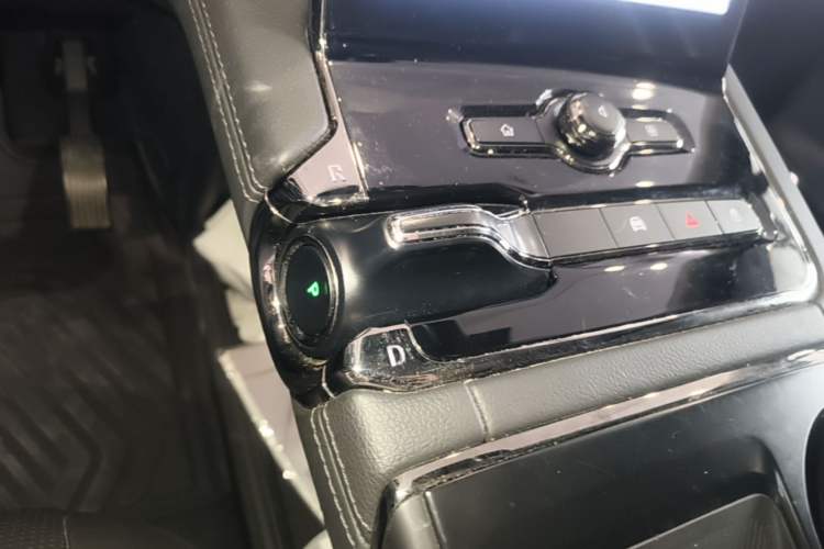 Used Nio ES8 2020 415 km Range 6-Seater Version Gear Lever