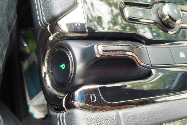 Used Nio ES8 2020 580 km Range Six-Seater Version Gear Lever