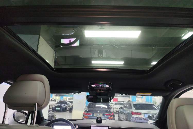 Used Nio ES8 2020 415 km Range 6-Seater Version Headliner