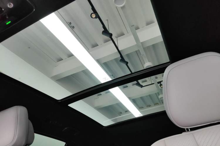 Used Nio ES8 2020 580 km Range Signature Edition Six-Seater Version Headliner