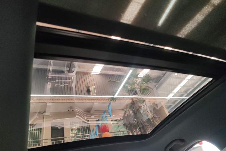 Used Nio ES8 2020 580 km Range Six-Seater Version Headliner