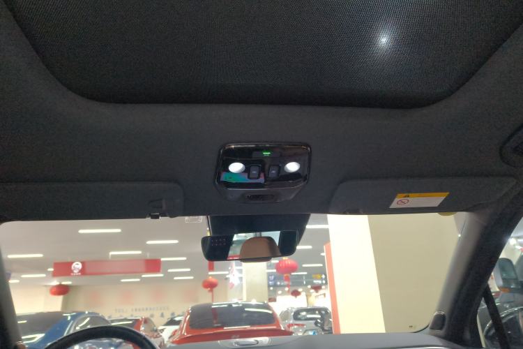 Used Nio ES8 2020 415 km Range 6-Seater Version Headliner