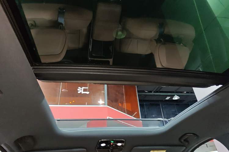 Used Nio ES8 2020 580 km Range Six-Seater Version Headliner