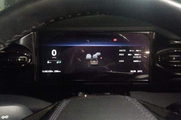 Used Nio ES8 2020 415 km Signature Edition 6-Seater Version Instrument Cluster