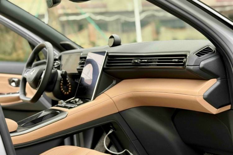 Used Nio ES8 2020 415 km Range 7-Seater Version Interior 2