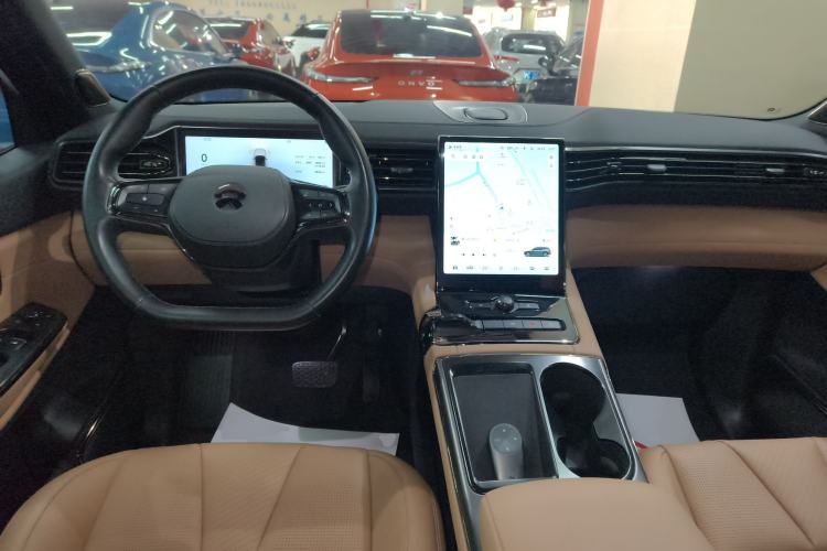 Used Nio ES8 2020 415 km Range 6-Seater Version Interior 2