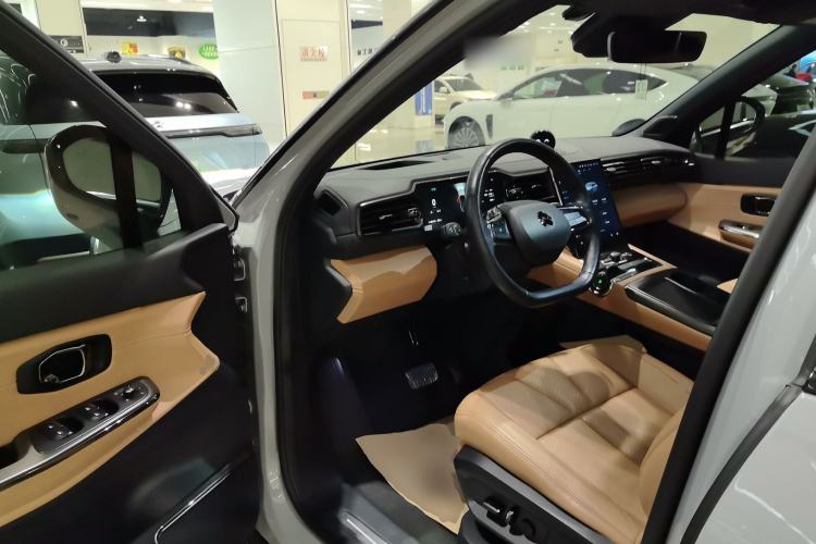 Used Nio ES8 2020 580 km Range 7-Seater Version Interior 3