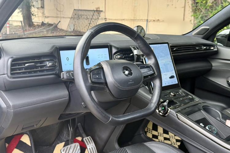 Used Nio ES8 2020 415 km Range 7-Seater Version Interior 4