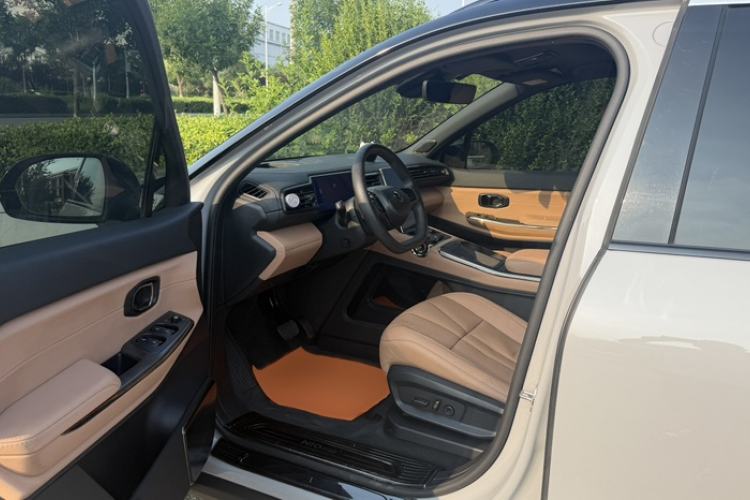 Used Nio ES8 2020 415 km Range 6-Seater Version Interior 5