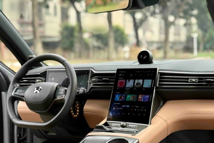 Used Nio ES8 2020 415 km Range 7-Seater Version Interior 8