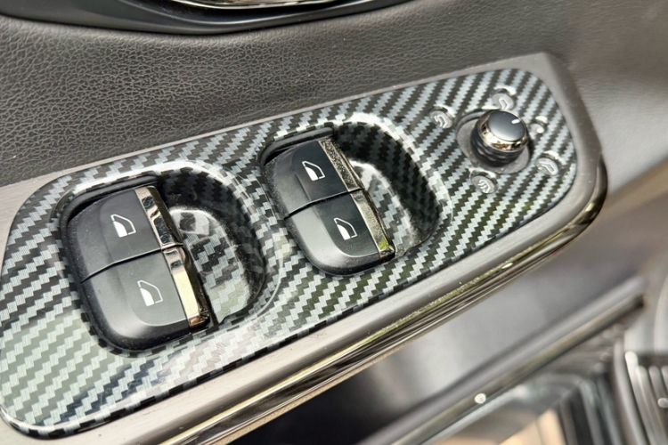 Used Nio ES8 2020 415 km Range 7-Seater Version Interior 8