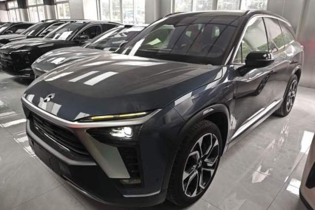 Używany Nio ES8 2020 415 KM Signature Edition 7-Seater Version