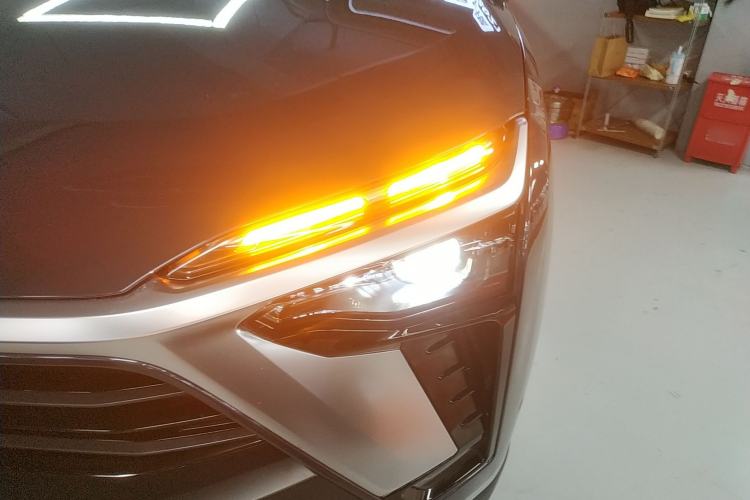Used Nio ES8 2020 580 km Range 7-Seater Version Left Front Headlight
