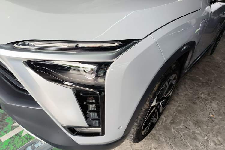 Used Nio ES8 2020 580 km Range 7-Seater Version Left Front Headlight