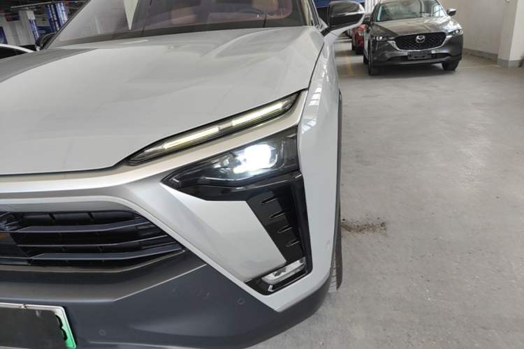 Used Nio ES8 2020 415 km Range 6-Seater Version Left Front Headlight