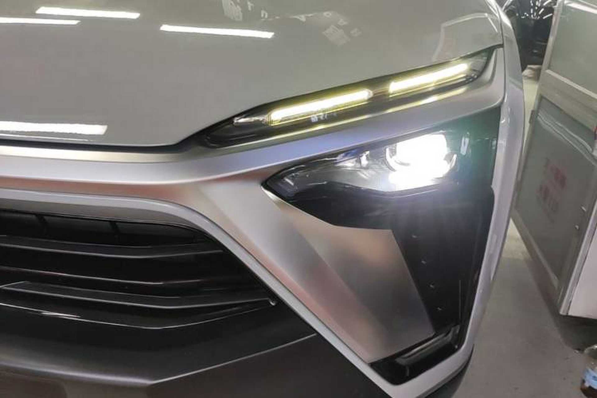 Used Nio ES8 2020 415 KM Signature Edition 7-Seater Version Left Front Headlight