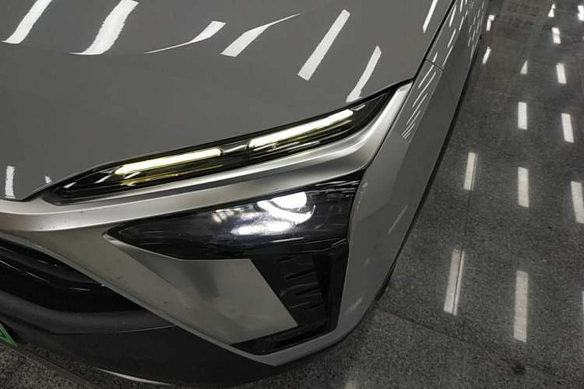Used Nio ES8 2020 415 KM Signature Edition 7-Seater Version Left Front Headlight