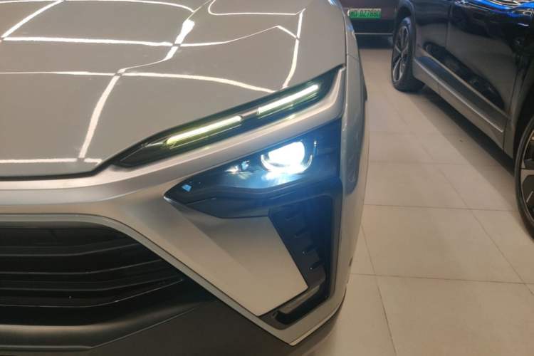 Used Nio ES8 2020 415 km Range 7-Seater Version Left Front Headlight