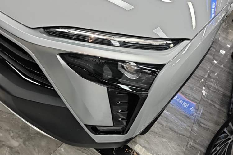 Used Nio ES8 2020 580 km Signature Edition 7-Seater Version Left Front Headlight