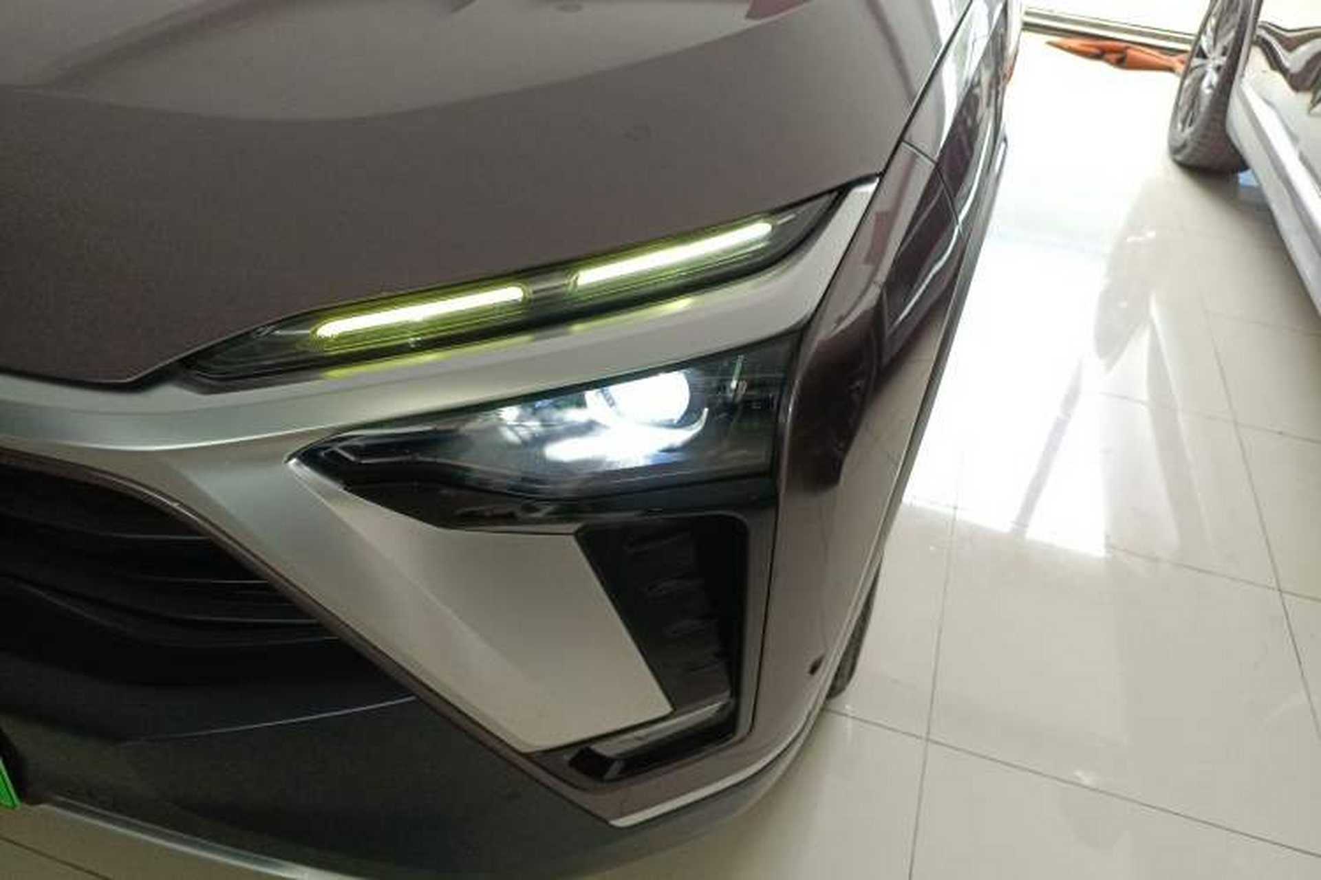 Used Nio ES8 2020 415 km Signature Edition 6-Seater Version Left Front Headlight