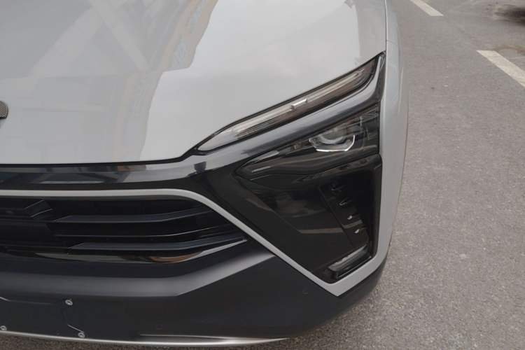 Used Nio ES8 2020 415 km Signature Edition 6-Seater Version Left Front Headlight