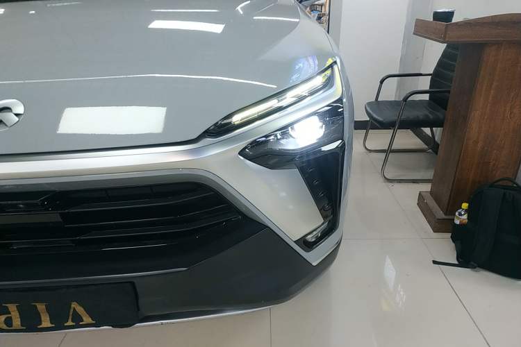 Used Nio ES8 2020 580 km Range Signature Edition Six-Seater Version Left Front Headlight