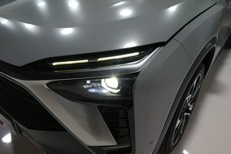 Used Nio ES8 2020 415 km Signature Edition 6-Seater Version Left Front Headlight