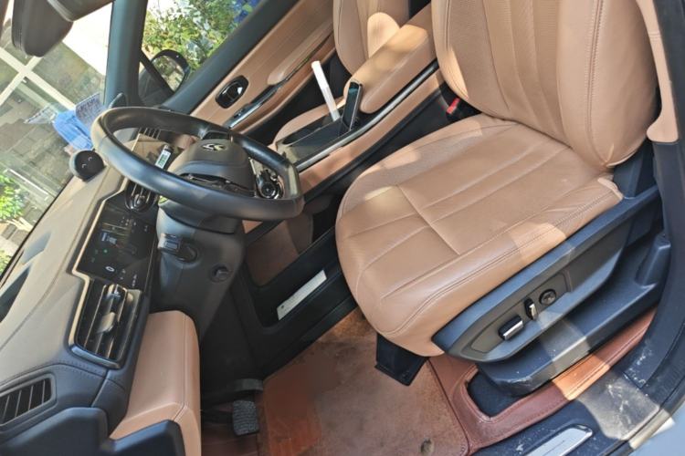 Used Nio ES8 2020 580 km Range Six-Seater Version Left Front Seat