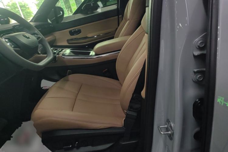 Used Nio ES8 2020 415 km Range 6-Seater Version Left Front Seat
