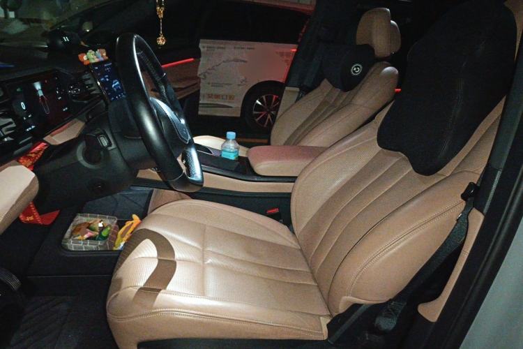 Used Nio ES8 2020 415 km Range 6-Seater Version Left Front Seat