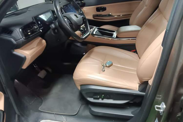 Used Nio ES8 2020 450 km Range 6-Seater Version Left Front Seat