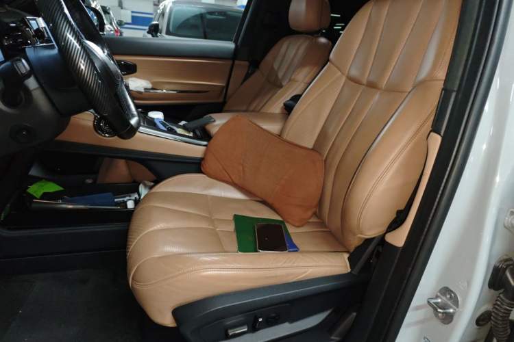 Used Nio ES8 2020 415 km Range 6-Seater Version Left Front Seat