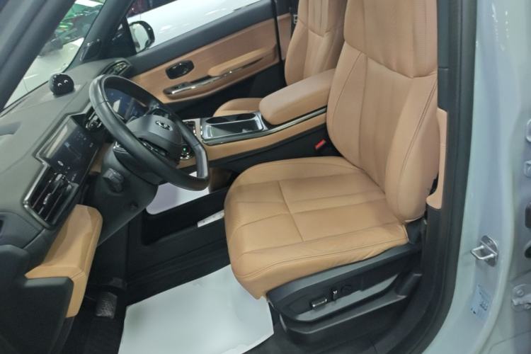 Used Nio ES8 2020 415 km Range 6-Seater Version Left Front Seat
