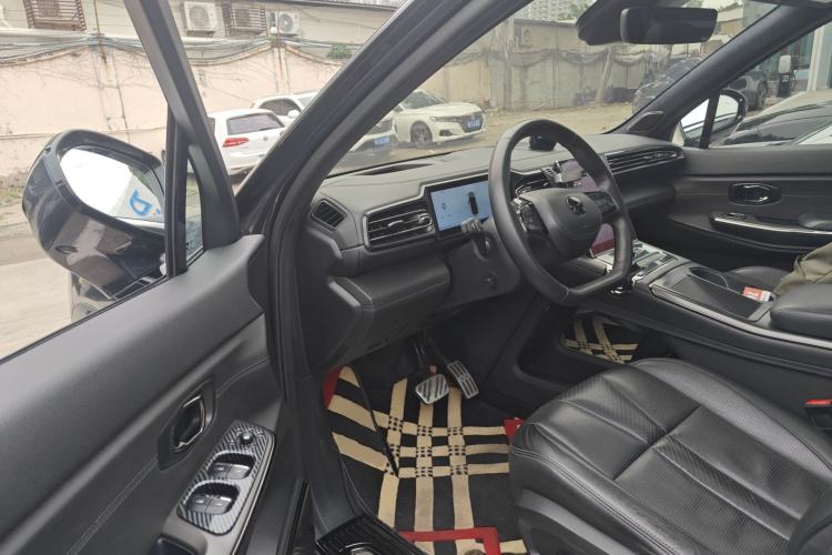 Used Nio ES8 2020 415 km Range 7-Seater Version Left Front Seat