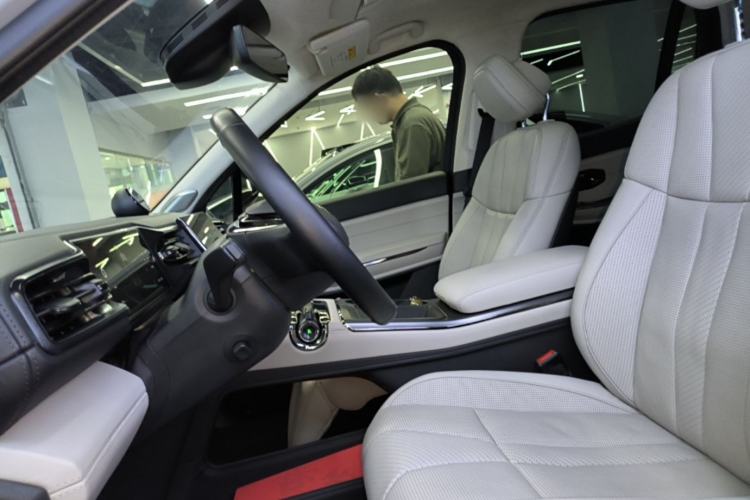 Used Nio ES8 2020 415 km Signature Edition 6-Seater Version Left Front Seat