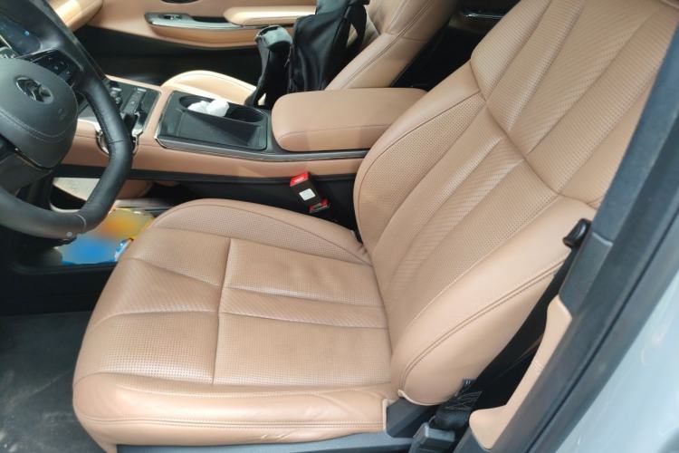 Used Nio ES8 2020 415 km Range 6-Seater Version Left Front Seat