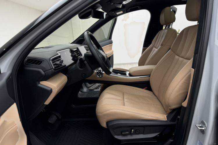 Used Nio ES8 2020 580 km Range 7-Seater Version Left Front Seat