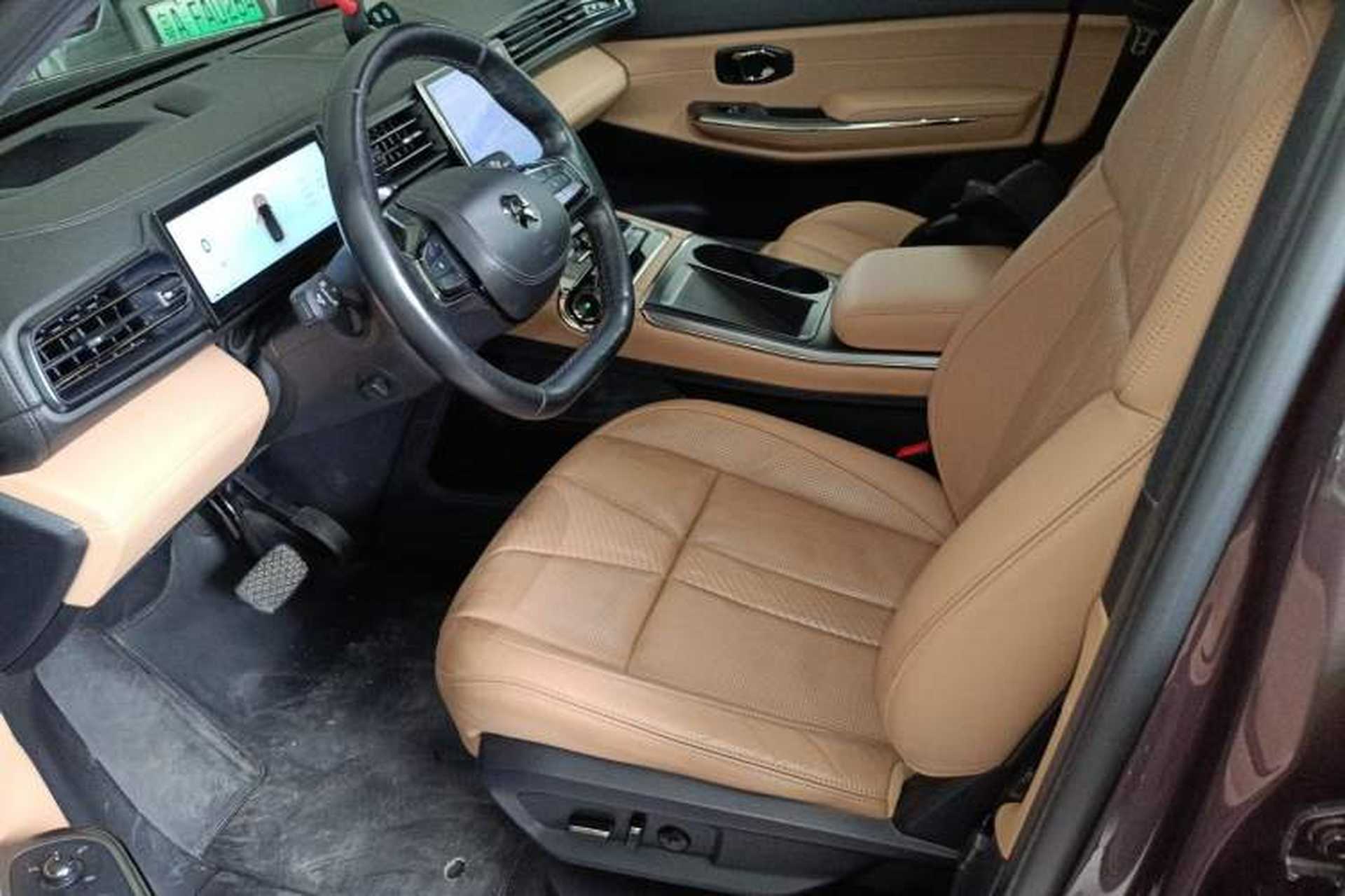 Used Nio ES8 2020 415 km Signature Edition 6-Seater Version Left Front Seat