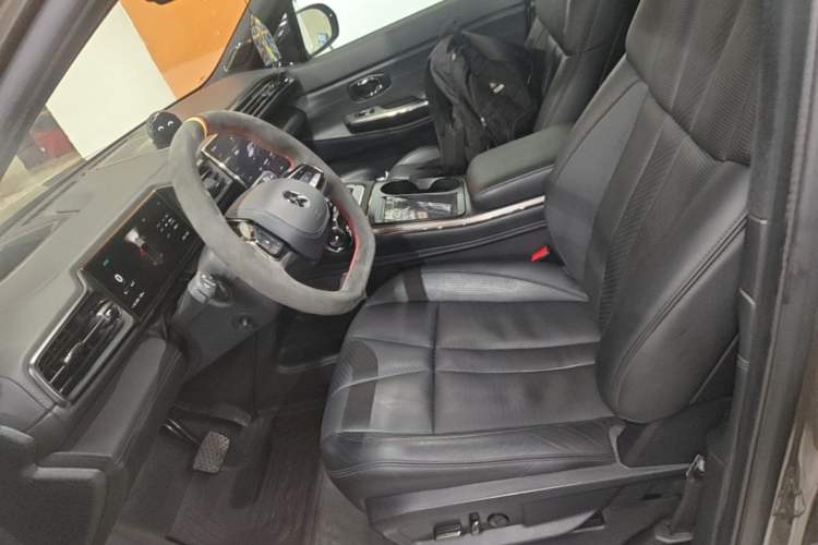 Used Nio ES8 2020 415 km Signature Edition 6-Seater Version Left Front Seat