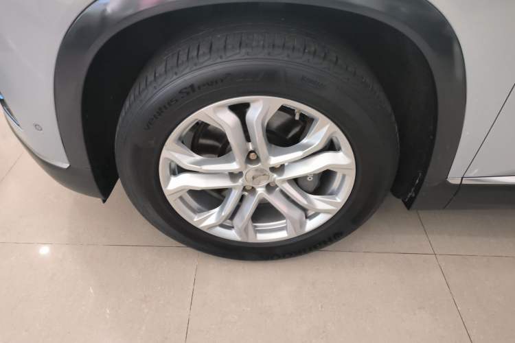 Used Nio ES8 2020 415 km Range 7-Seater Version Left Front Wheel Hub