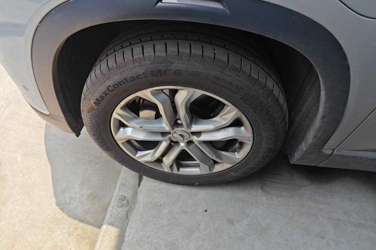 Used Nio ES8 2020 580 km Range Six-Seater Version Left Front Wheel Hub