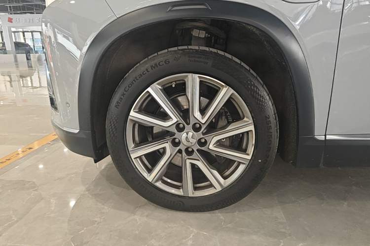 Used Nio ES8 2020 415 km Range 6-Seater Version Left Front Wheel Hub