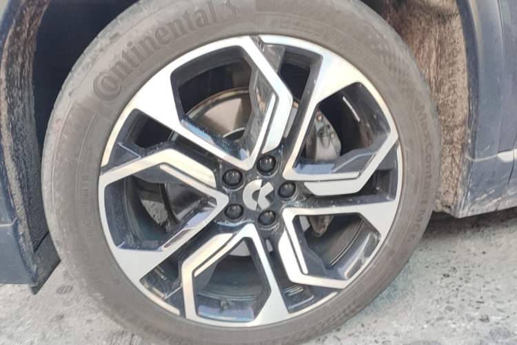 Used Nio ES8 2020 415 km Signature Edition 6-Seater Version Left Front Wheel Hub