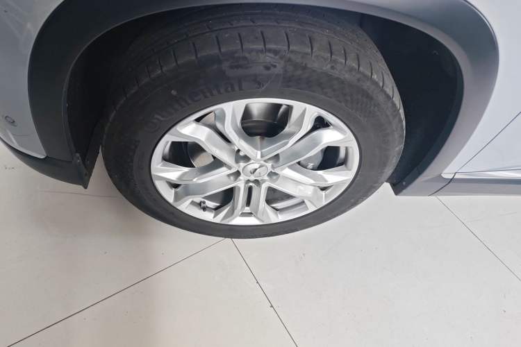 Used Nio ES8 2020 415 km Range 6-Seater Version Left Front Wheel Hub