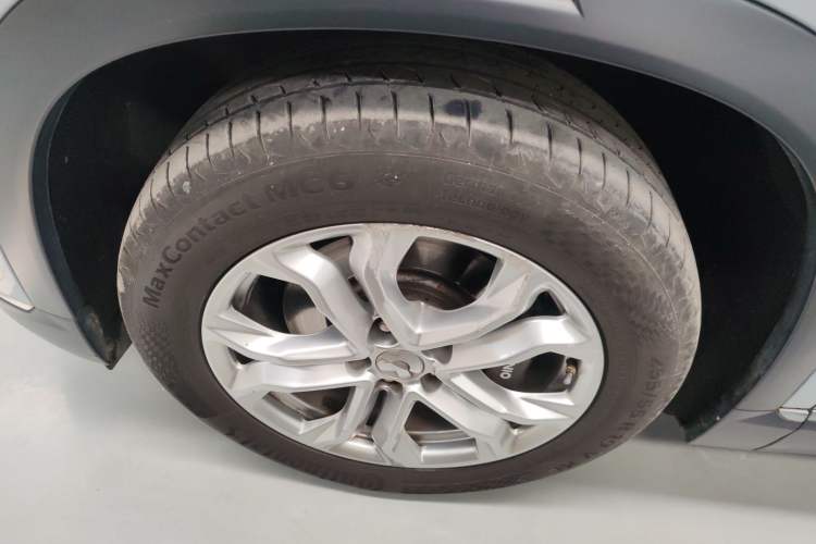 Used Nio ES8 2020 580 km Range Six-Seater Version Left Front Wheel Hub